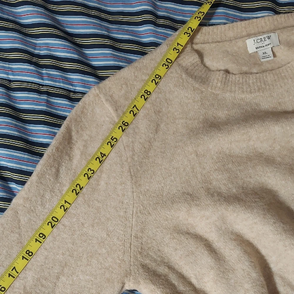 J. Crew Soft Beige Crew Neck Sweater Size XL